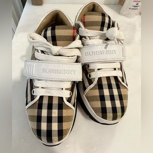 Size 32 kids Burberry shoes